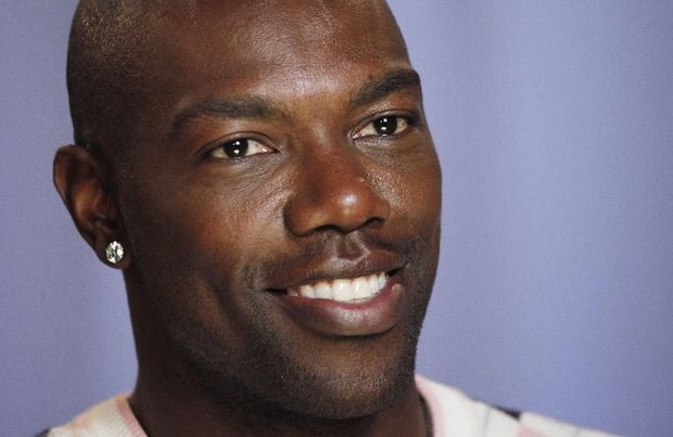 Terrell Owens Finally Signed… What Took So Long?